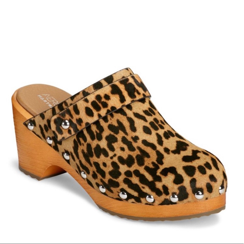 Brand new Cheetah Print Aerosols Martha Stewart Clogs.